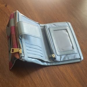 Fossil billfold